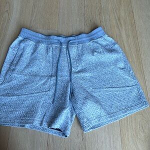 Lululemon men’s shorts